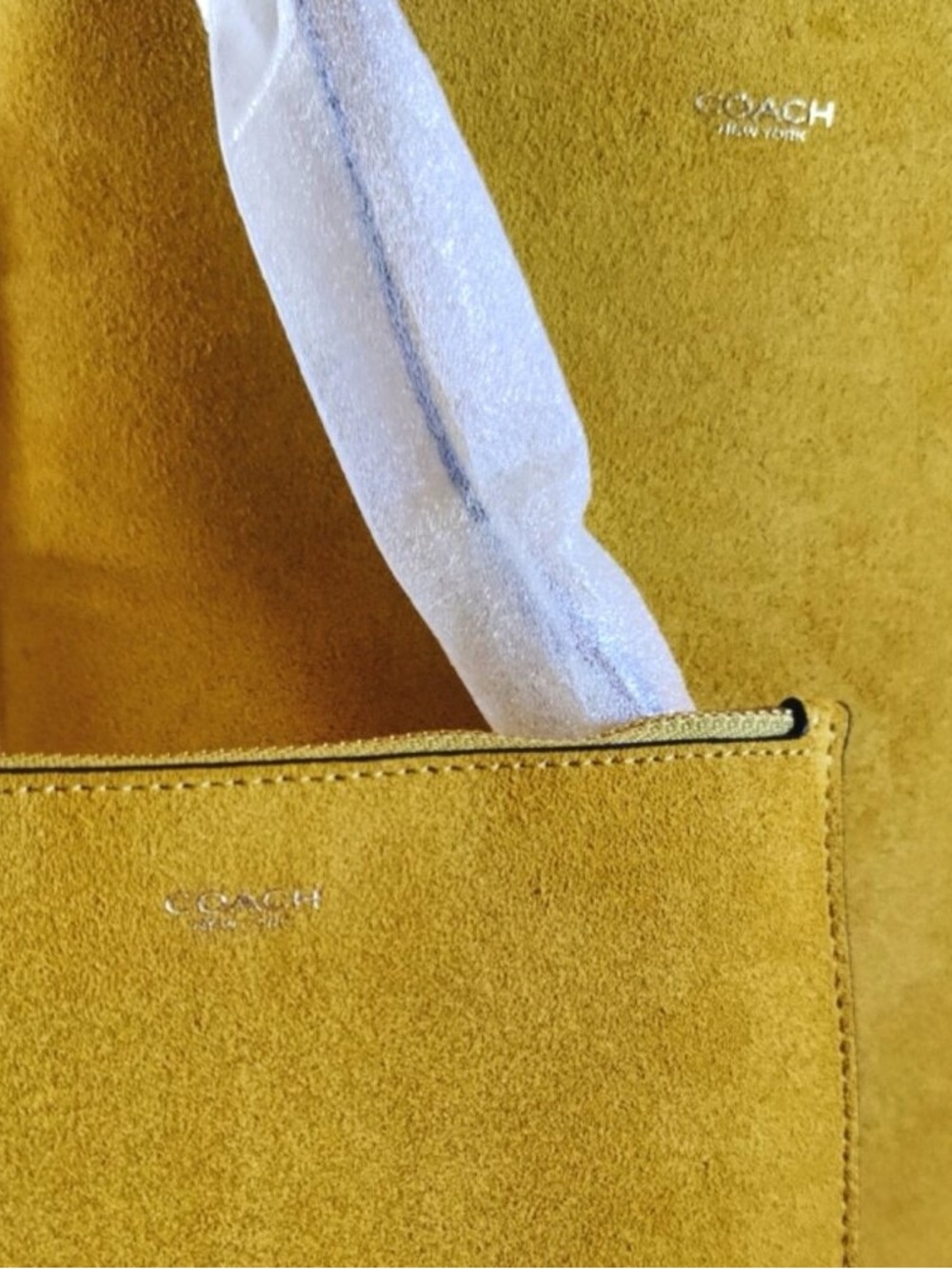 COACH Bleecker Yellow Bucket Bag 21 Suede Buckle - Picture 4 of 6